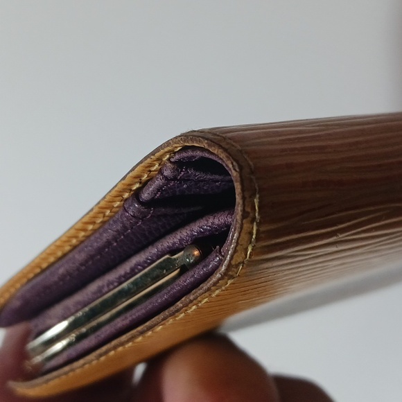 Louis Vuitton Yellow Epi Leather Wallet - Picture 11 of 12